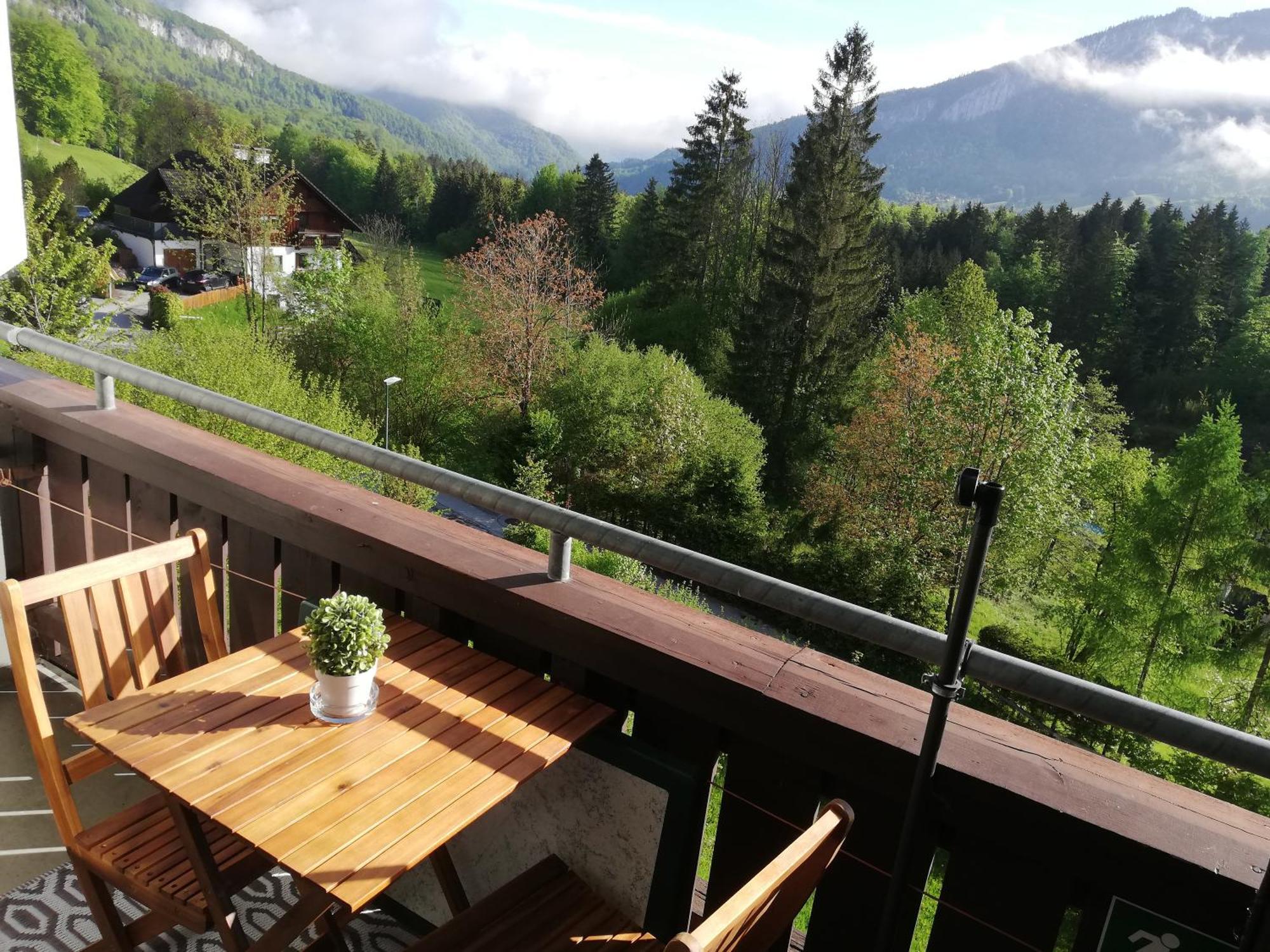 Lebensfreude Appartement Bad Goisern Bagian luar foto