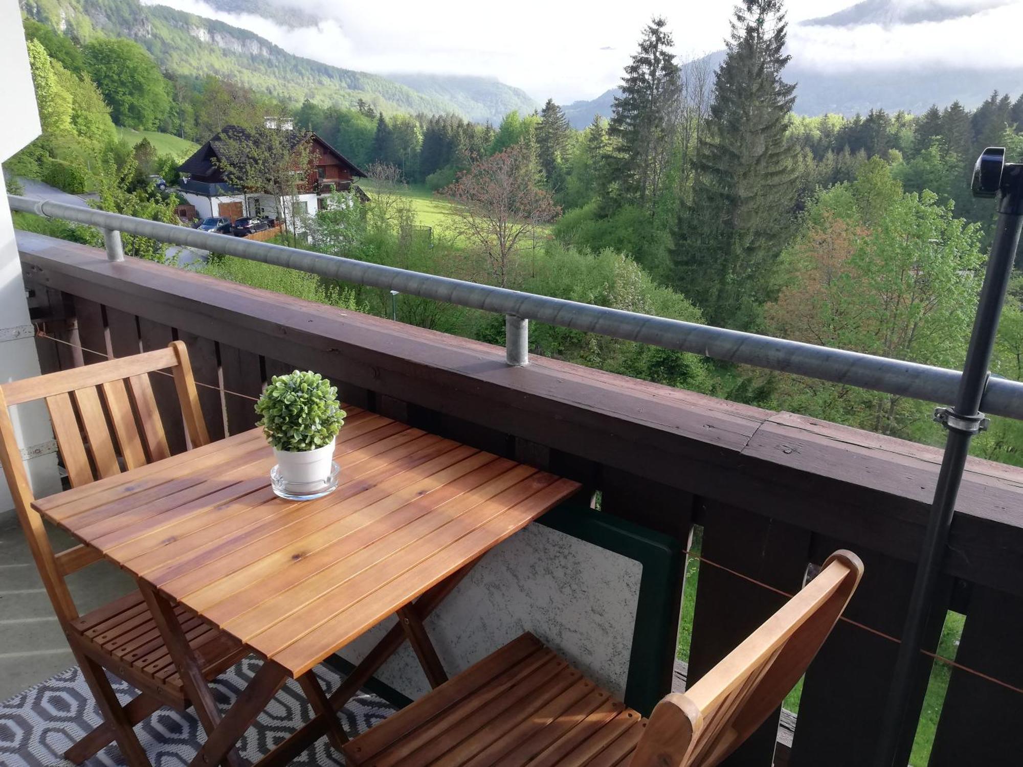Lebensfreude Appartement Bad Goisern Bagian luar foto